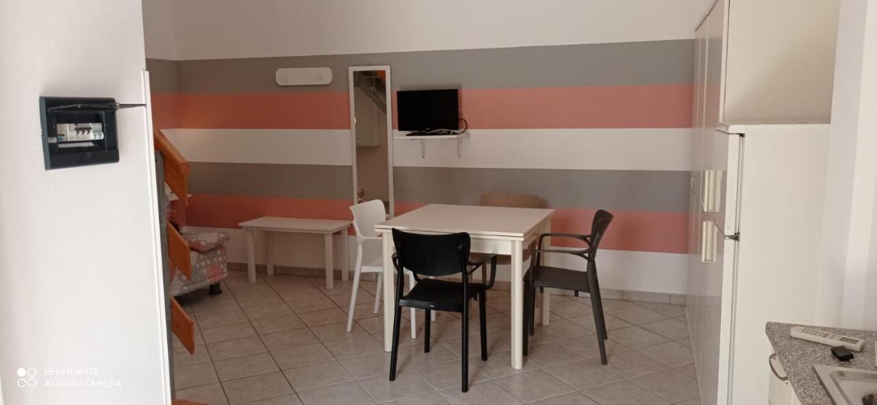 Corte Nel Borgo Lägenhet Minervino di Lecce Exteriör bild